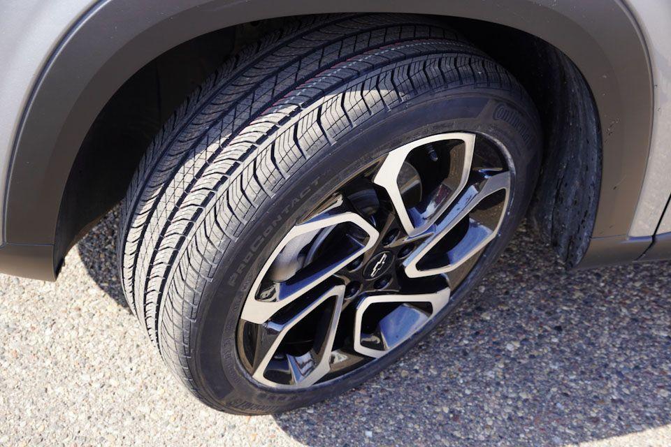 used 2024 Chevrolet Trax car, priced at $20,999