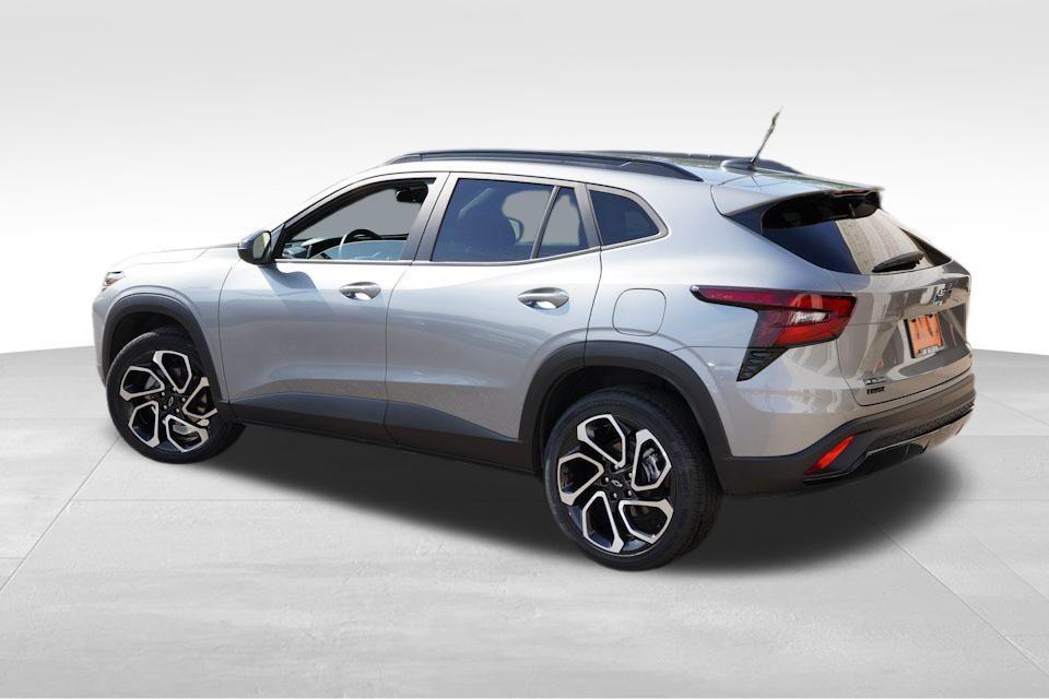 used 2024 Chevrolet Trax car, priced at $20,999