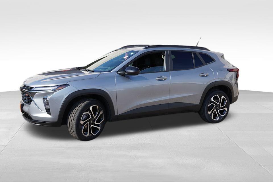 used 2024 Chevrolet Trax car, priced at $20,999
