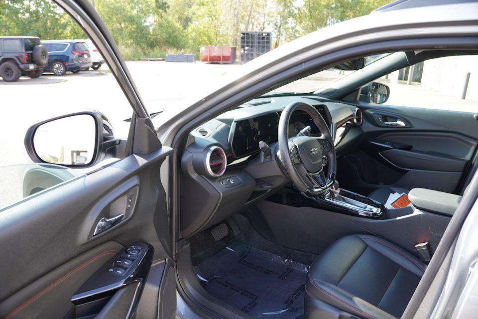 used 2024 Chevrolet Trax car, priced at $20,999