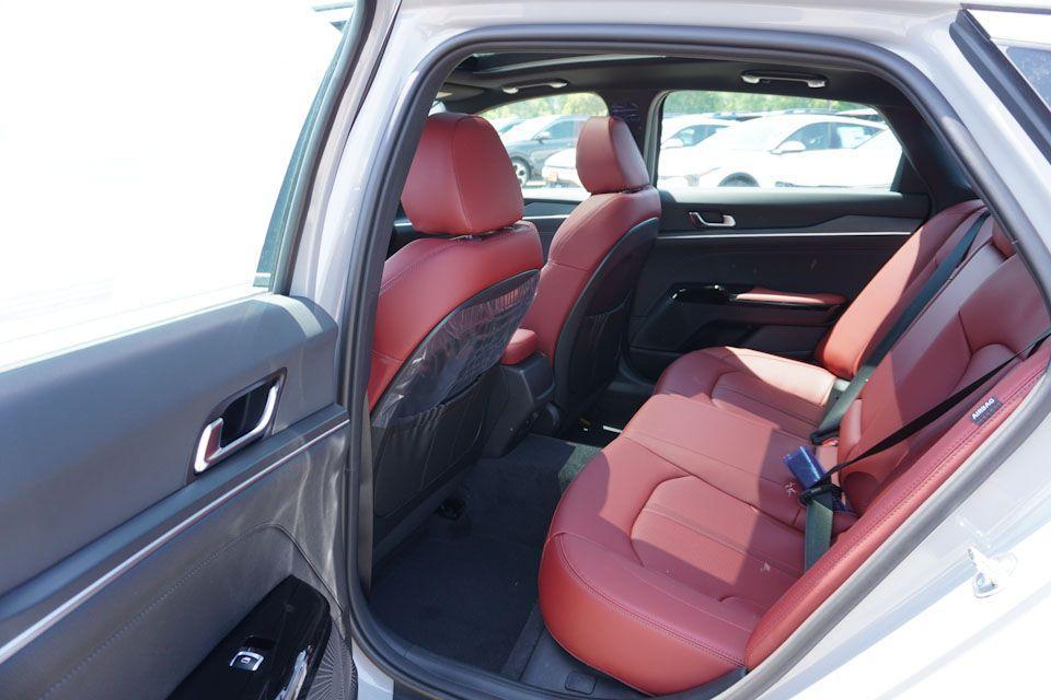 new 2025 Kia K5 car, priced at $30,251