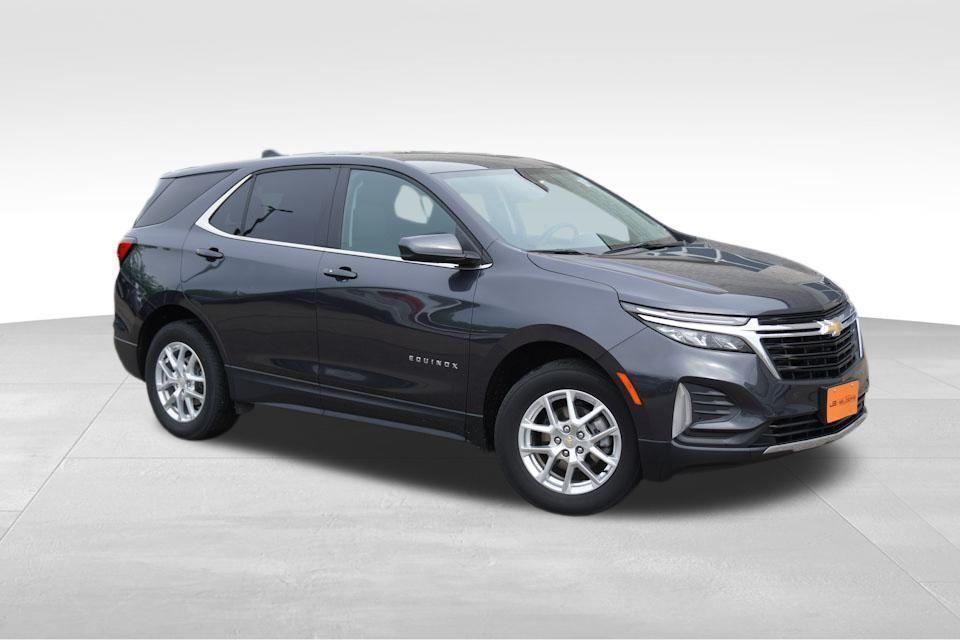 used 2022 Chevrolet Equinox car, priced at $22,996