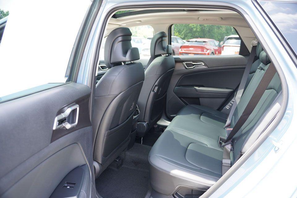 new 2026 Kia Sportage Hybrid car, priced at $34,298