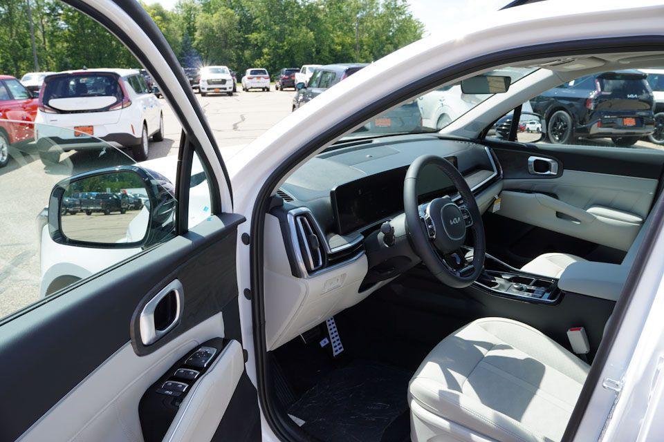 new 2025 Kia Sorento car, priced at $41,255