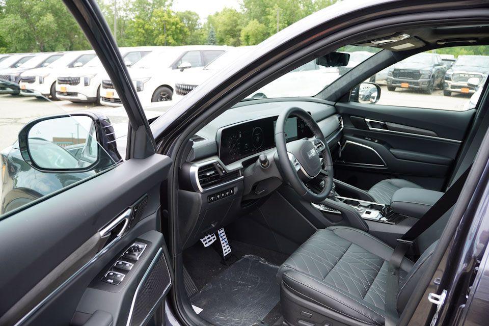 new 2025 Kia Telluride car, priced at $49,393
