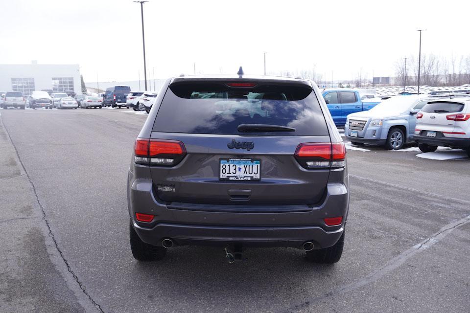 used 2015 Jeep Grand Cherokee car, priced at $16,921