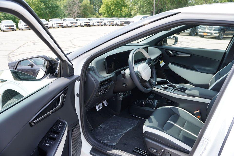 new 2025 Kia EV6 car, priced at $47,946