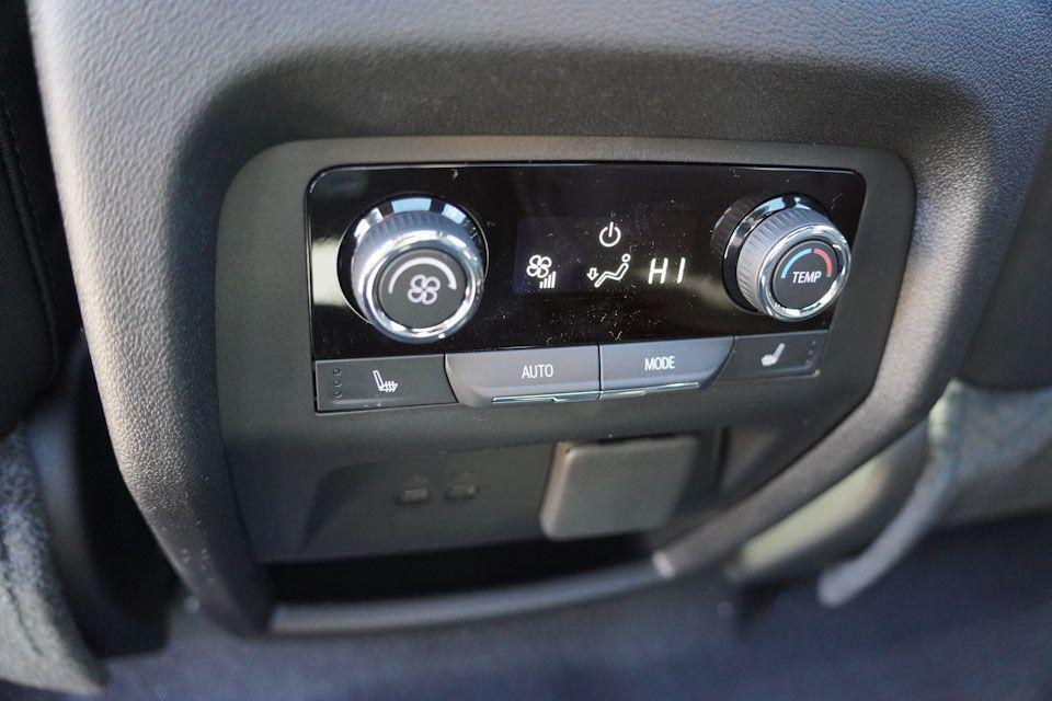 new 2026 Chevrolet Traverse car, priced at $58,020