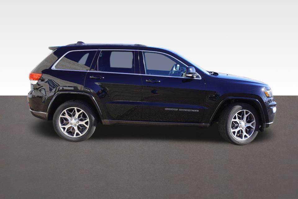 used 2018 Jeep Grand Cherokee car, priced at $17,885