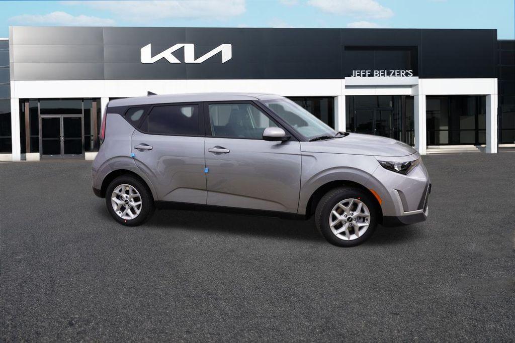 new 2025 Kia Soul car, priced at $20,283