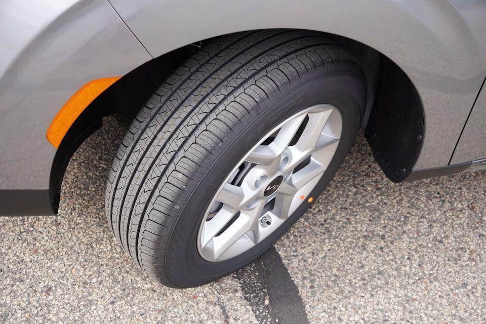 new 2025 Kia Soul car, priced at $20,283