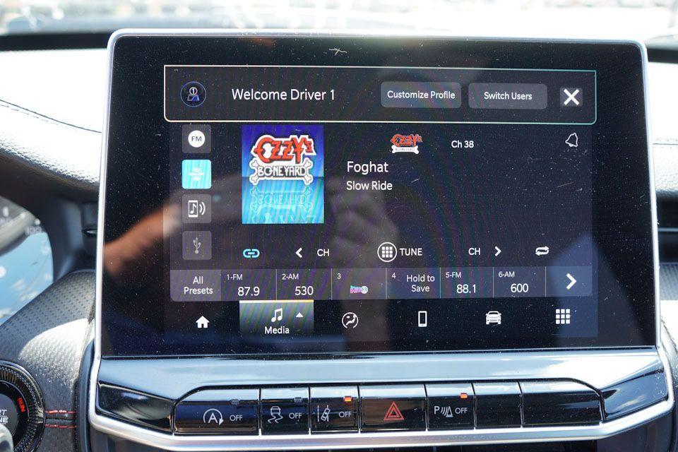 used 2024 Jeep Compass car, priced at $27,986
