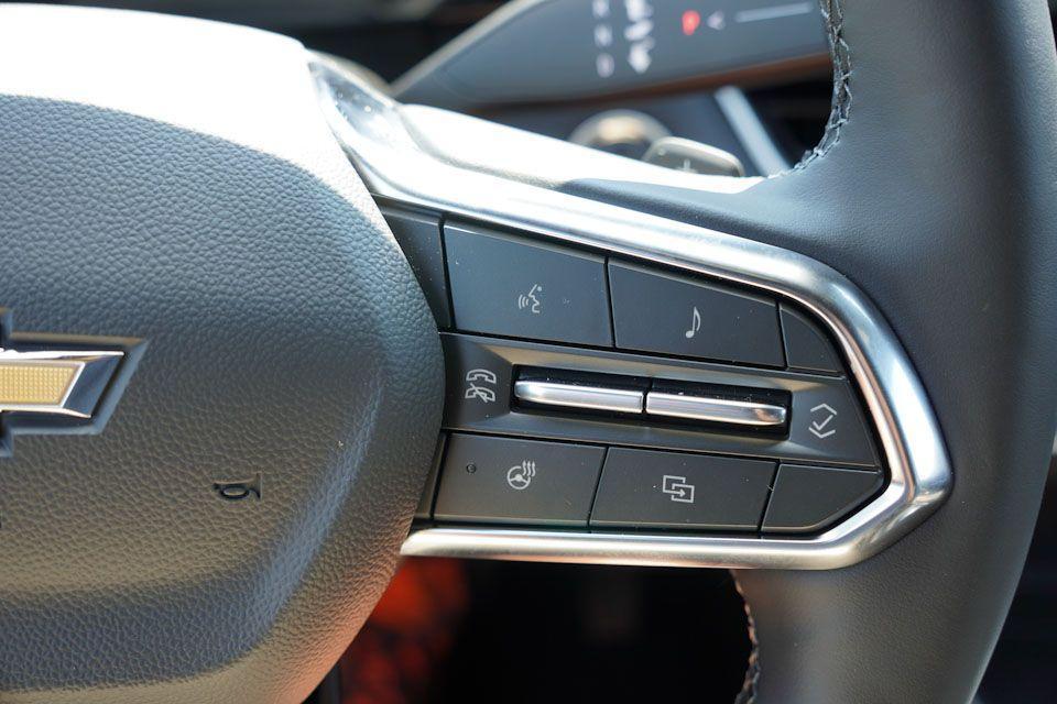 new 2026 Chevrolet Equinox car, priced at $30,435
