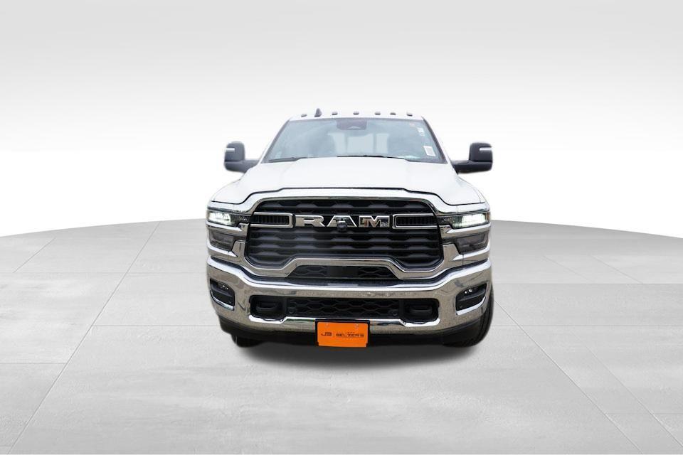 new 2025 Ram 3500 car, priced at $52,352