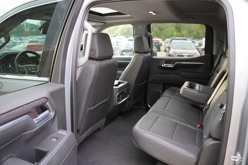used 2023 GMC Sierra 1500 car, priced at $45,998