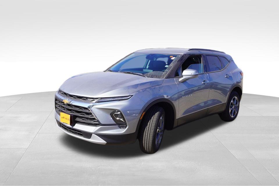 new 2025 Chevrolet Blazer car, priced at $38,895