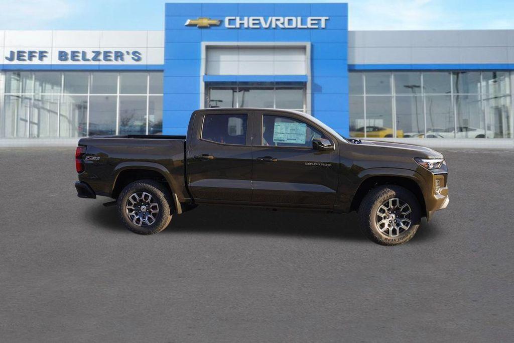 new 2024 Chevrolet Colorado car, priced at $41,135