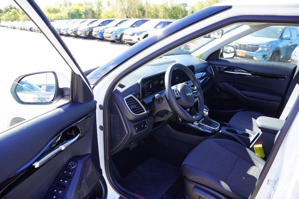 new 2026 Kia Seltos car, priced at $26,548