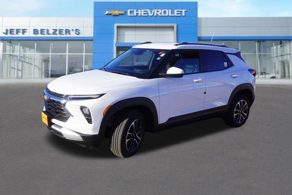 new 2025 Chevrolet TrailBlazer car, priced at $27,585