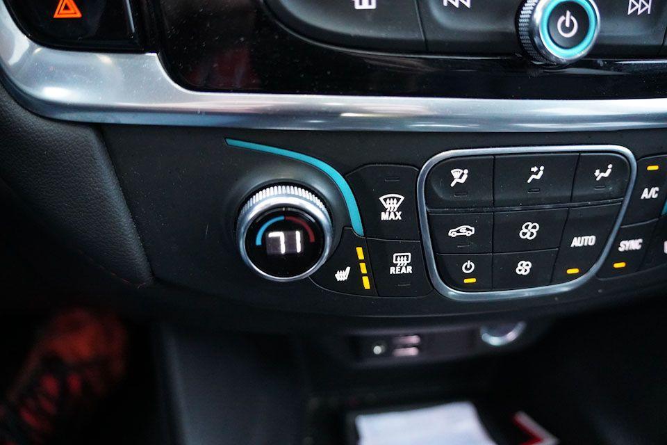 used 2022 Chevrolet Traverse car, priced at $23,234