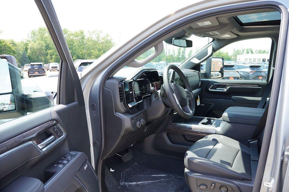 new 2025 Chevrolet Silverado 3500 car, priced at $74,585