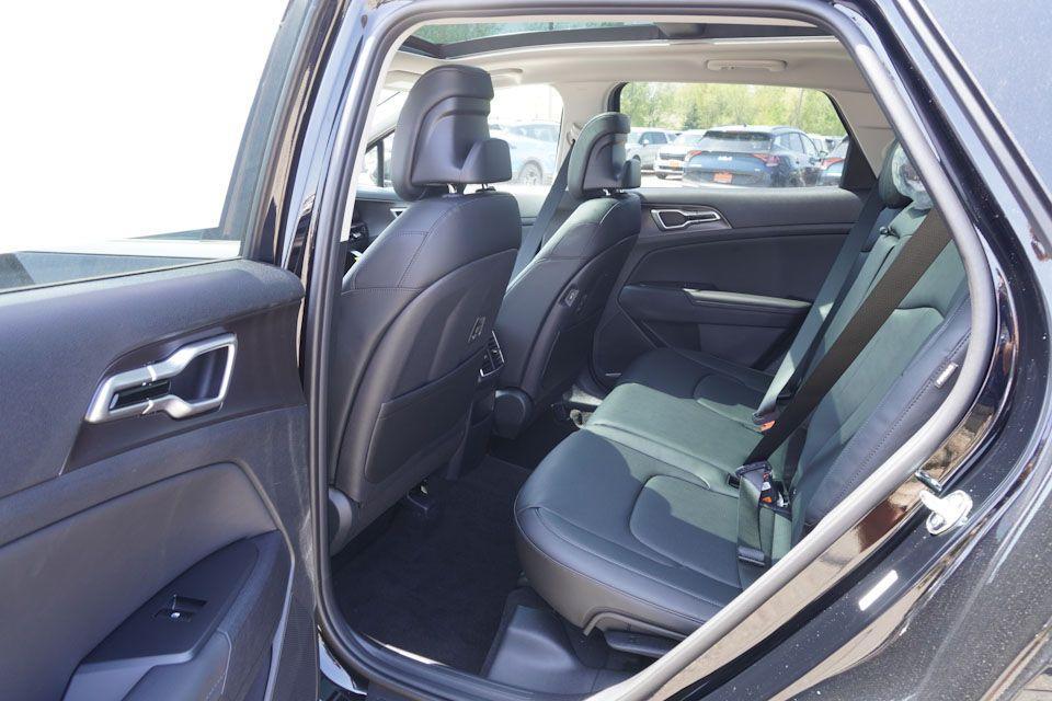 new 2026 Kia Sportage car, priced at $32,456