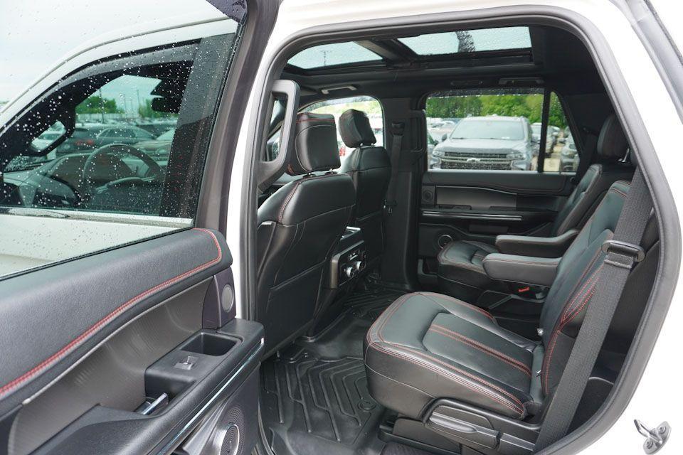 used 2019 Ford Expedition car, priced at $31,388