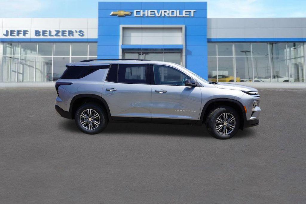 new 2025 Chevrolet Traverse car, priced at $42,687