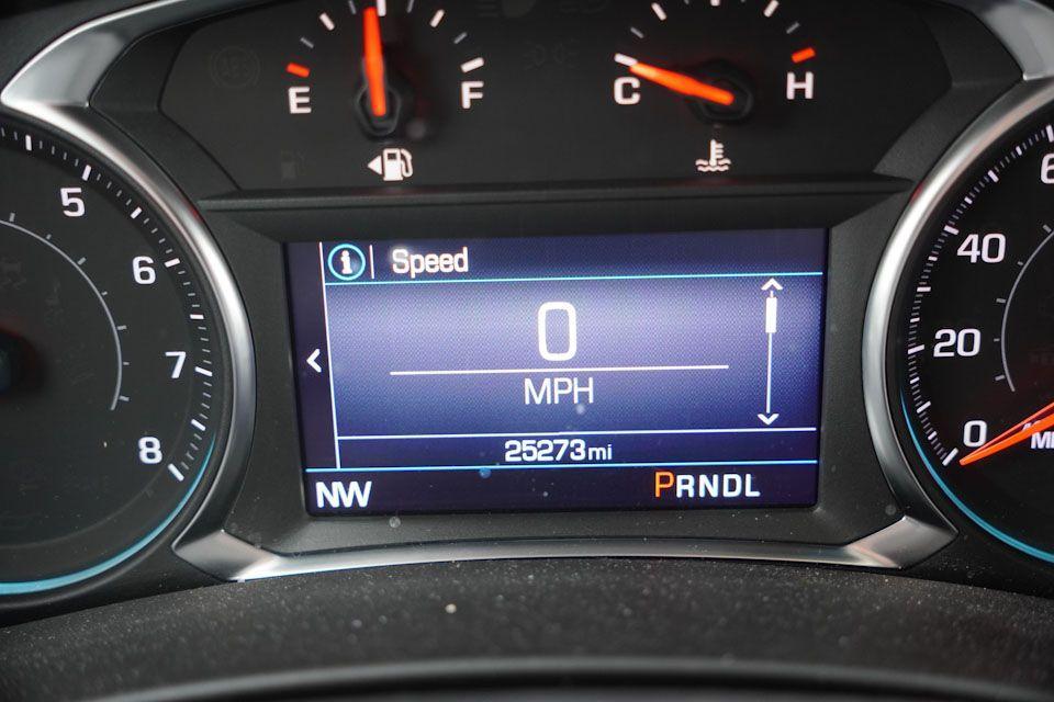 used 2022 Chevrolet Equinox car, priced at $20,998