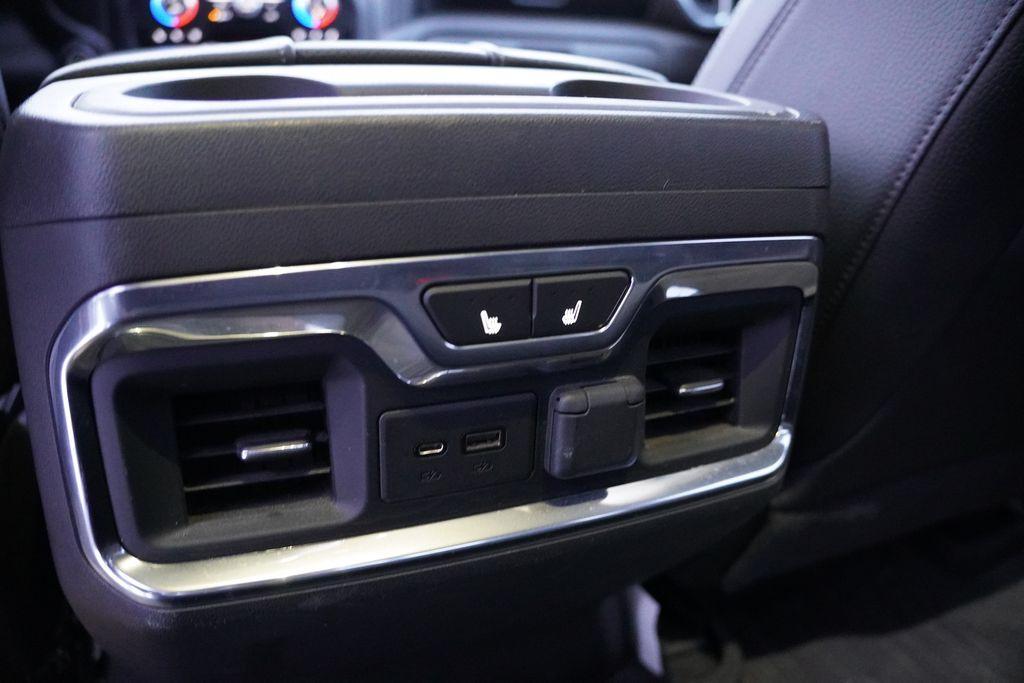 used 2021 GMC Sierra 1500 car, priced at $35,987