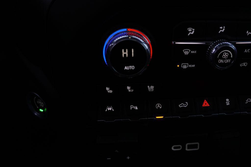 used 2021 GMC Sierra 1500 car, priced at $35,987