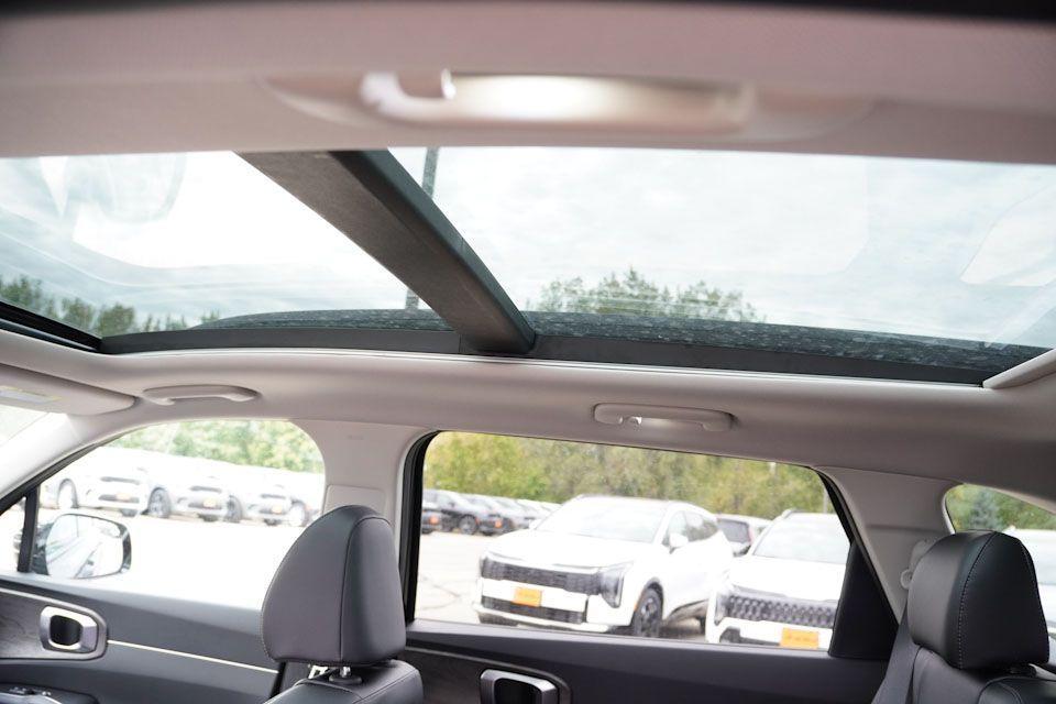 new 2026 Kia Sorento car, priced at $39,456