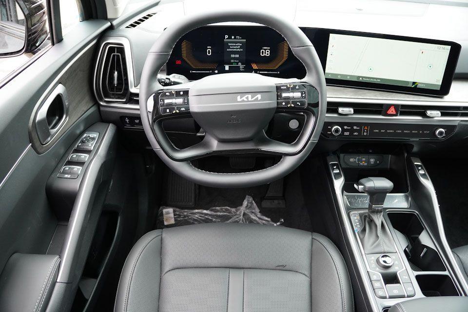 new 2026 Kia Sorento car, priced at $39,456