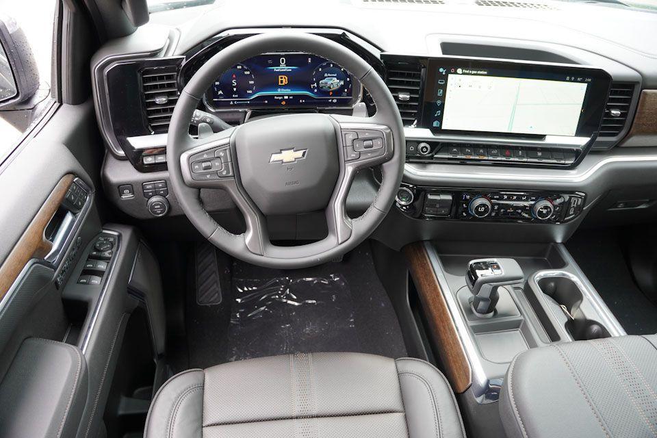 new 2025 Chevrolet Silverado 1500 car, priced at $62,540