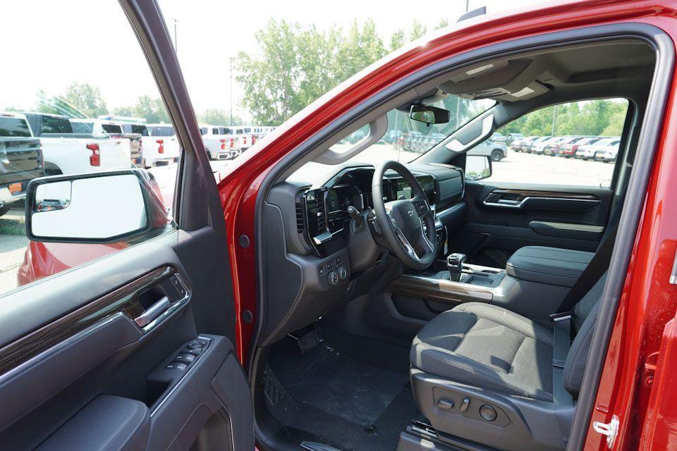 new 2025 Chevrolet Silverado 1500 car, priced at $52,835