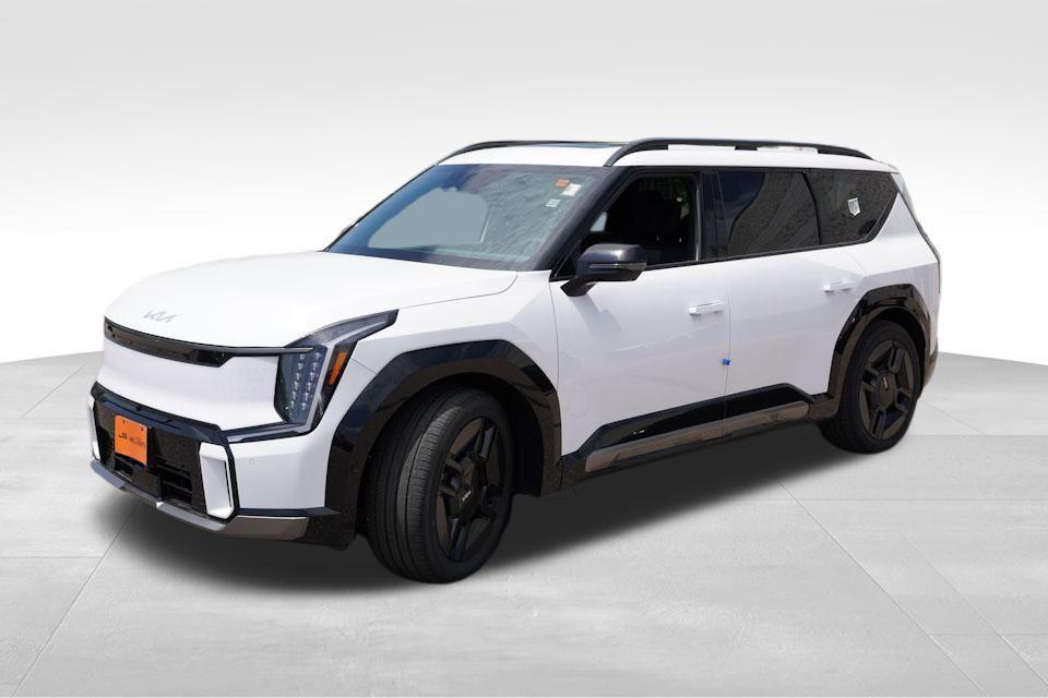 new 2026 Kia EV9 car, priced at $58,435