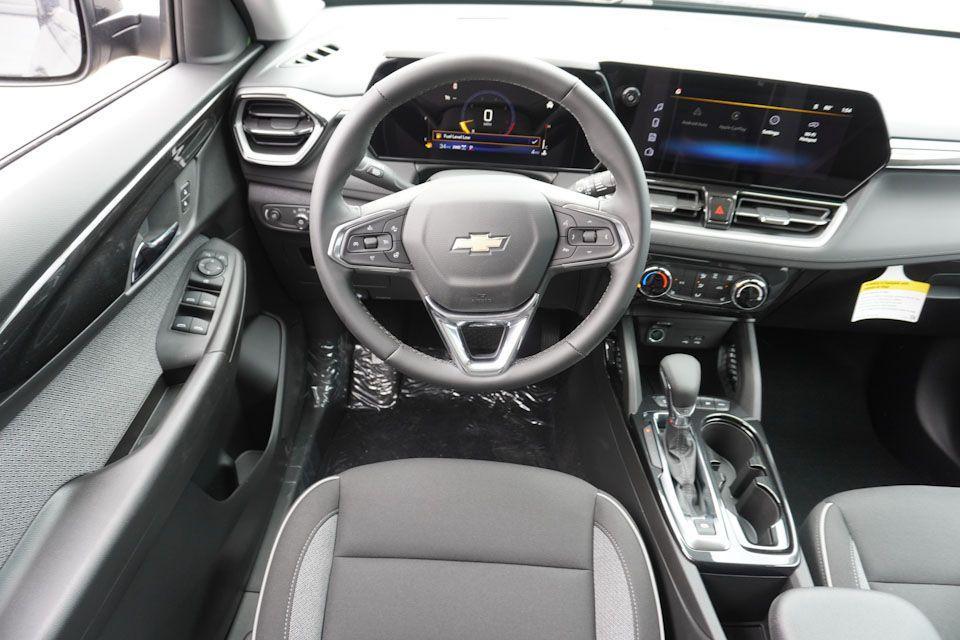 new 2026 Chevrolet TrailBlazer car, priced at $25,980