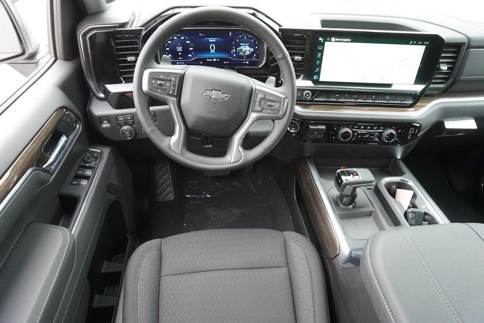 new 2025 Chevrolet Silverado 1500 car, priced at $53,383