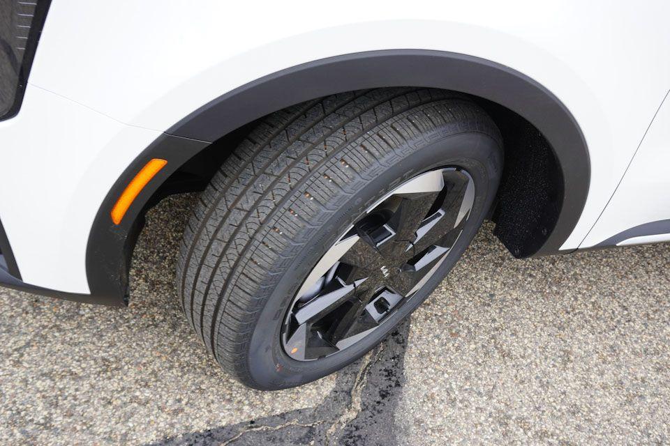new 2025 Kia Sorento Hybrid car, priced at $37,057