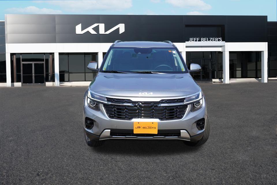 new 2025 Kia Seltos car, priced at $25,608