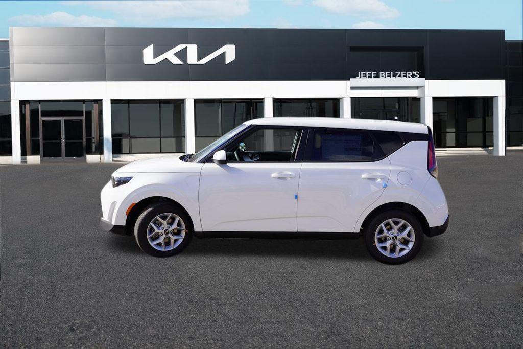 new 2025 Kia Soul car, priced at $20,598