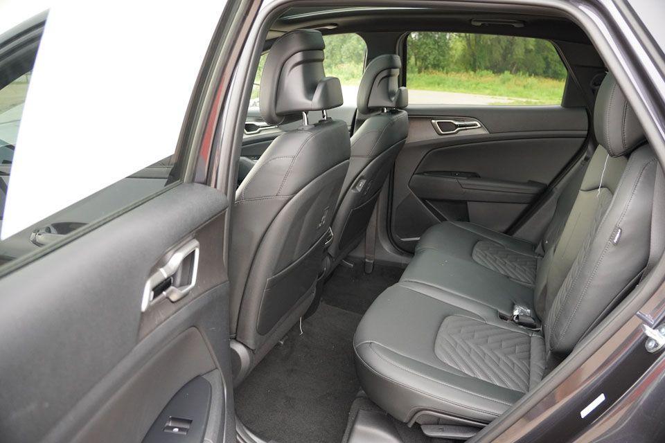 new 2026 Kia Sportage car, priced at $32,857