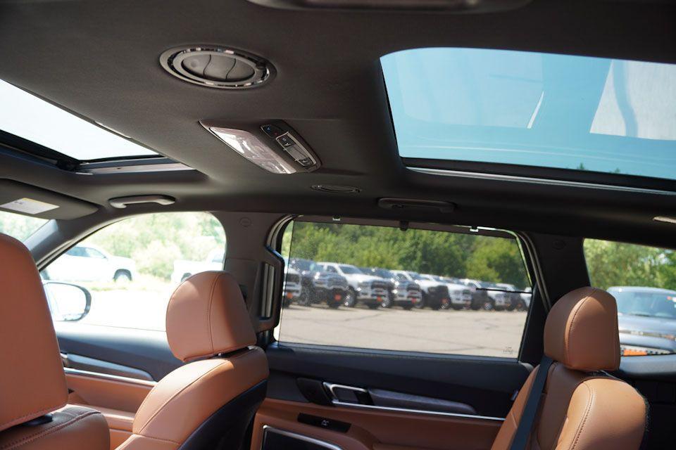 new 2025 Kia Telluride car, priced at $46,896