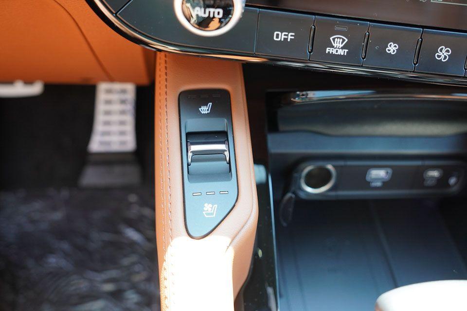 new 2025 Kia Telluride car, priced at $46,896