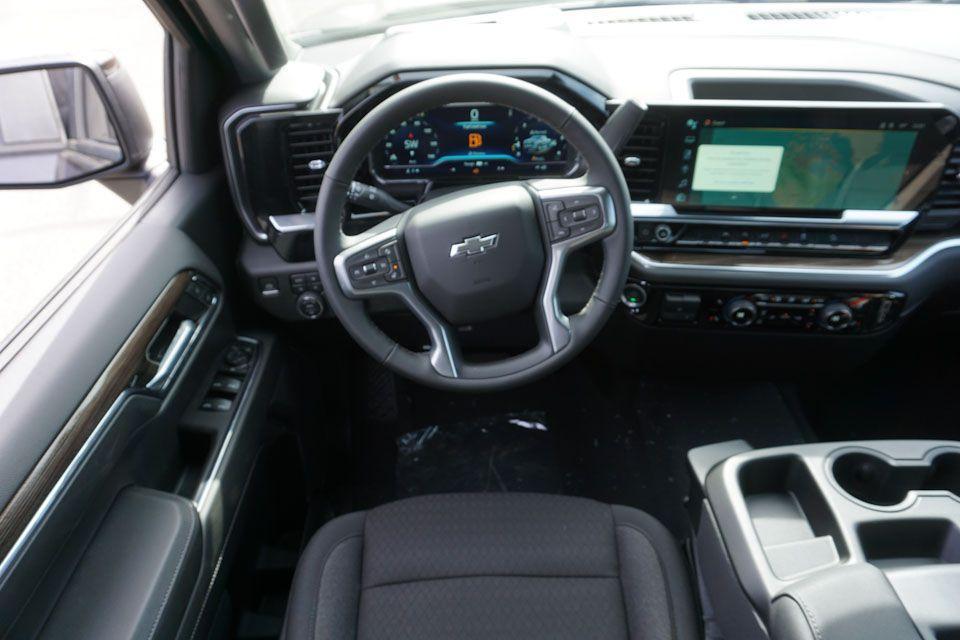 new 2024 Chevrolet Silverado 1500 car, priced at $50,163