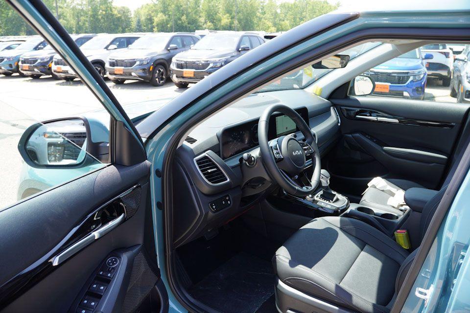 new 2026 Kia Seltos car, priced at $28,997