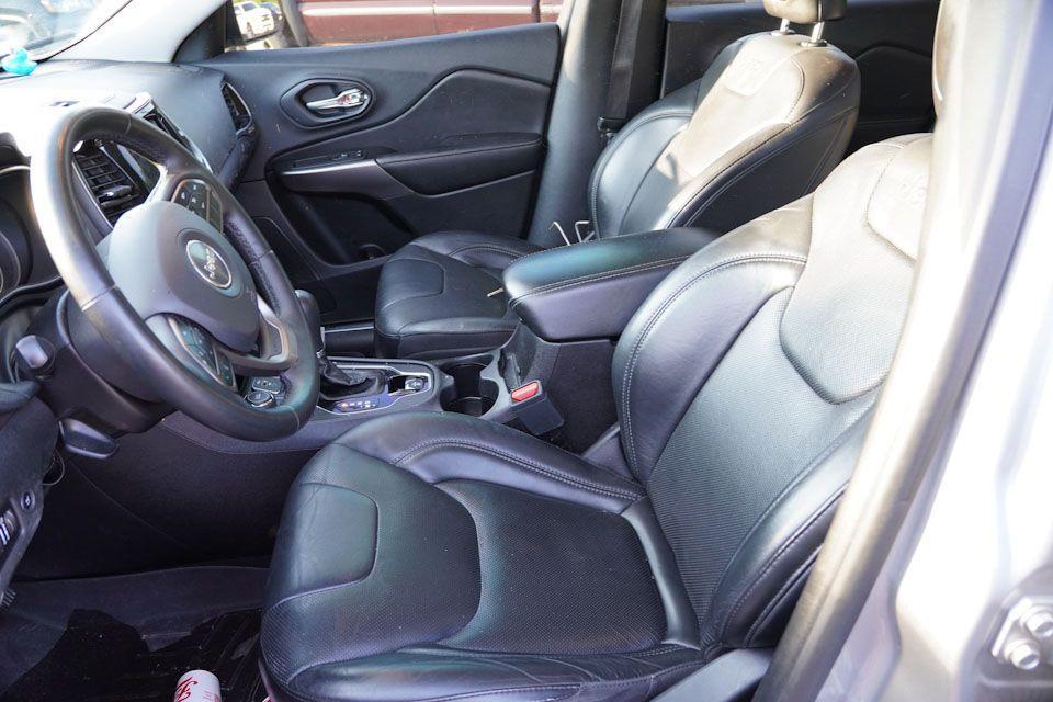 used 2019 Jeep Cherokee car, priced at $14,459