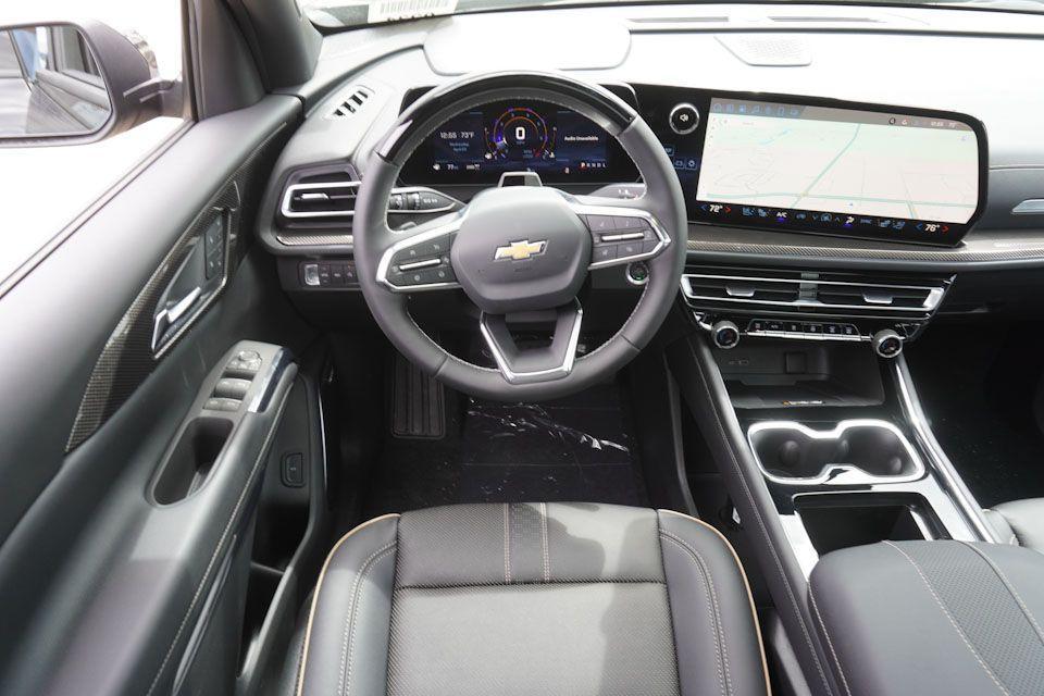 new 2025 Chevrolet Traverse car, priced at $56,095