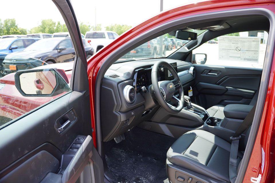 new 2025 Chevrolet Colorado car, priced at $40,453