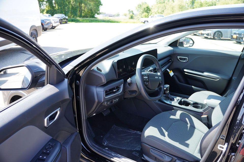 new 2025 Kia K4 car, priced at $21,274
